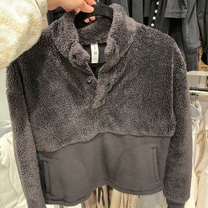 All in motion target sherpa half zip black sweatshirt